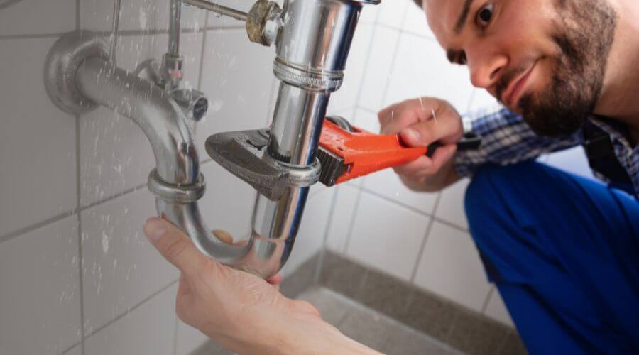 Expert burst pipe repair services in Ventress, LA